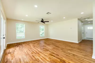 207 Stockman Street, Sweeny, TX 77480 - Photo 13