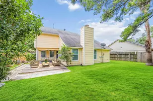 11510 Pagoda Dr, Houston, TX 77477 - Photo 29