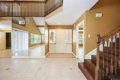 11510 Pagoda Drive, Houston, TX 77477 - Photo 9