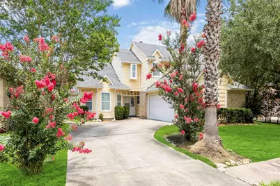 11510 Pagoda Drive, Houston, TX 77477 - Photo 5