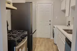 7886 Locksley Rd, Houston, TX 77078 - Photo 1