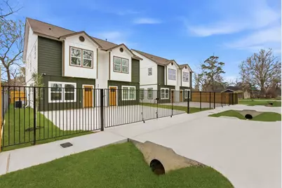 8412 Darien Street #A/B, Houston, TX 77028 - Photo 5