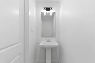 8412 Darien St, Houston, TX 77028 - Photo 29