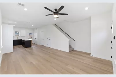 8412 Darien Street #A/B, Houston, TX 77028 - Photo 11