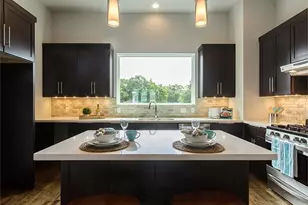 864 Wakefield Dr, Houston, TX 77018 - Photo 5