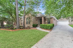 19 Long Springs Pl, The Woodlands, TX 77382 - Photo 3