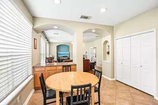 2113 Coldwater Bridge Ln, League City, TX 77573 - Photo 15