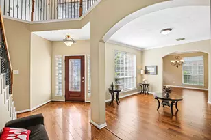 2113 Coldwater Bridge Ln, League City, TX 77573 - Photo 3