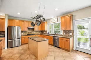 2113 Coldwater Bridge Ln, League City, TX 77573 - Photo 21