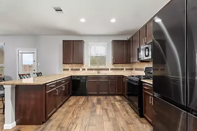 2528 Magnolia Fair Way, Spring, TX 77386 - Photo 9