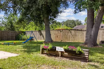 16910 David Glen Drive, Friendswood, TX 77546 - Photo 23