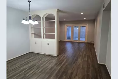 12968 Trail Hollow Drive #2968, Houston, TX 77079 - Photo 5