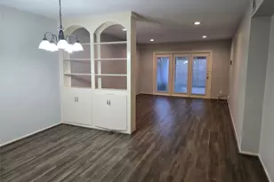 12968 Trail Hollow Dr, Houston, TX 77079 - Photo 5