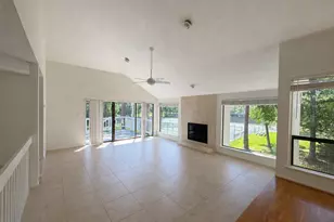 26 Lazy Ln, The Woodlands, TX 77380 - Photo 5