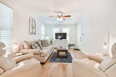 2115 Jack Johnson Boulevard, Galveston, TX 77550 - Photo 5