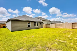 206 Amy St, Angleton, TX 77515 - Photo 35