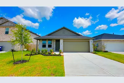 206 Amy Street, Angleton, TX 77515 - Photo 1