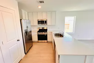 206 Amy St, Angleton, TX 77515 - Photo 23