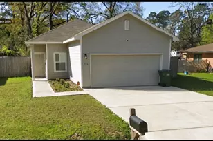 306 Helen St, Cleveland, TX 77328 - Photo 1