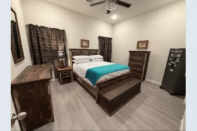 306 Helen Street, Cleveland, TX 77328 - Photo 5