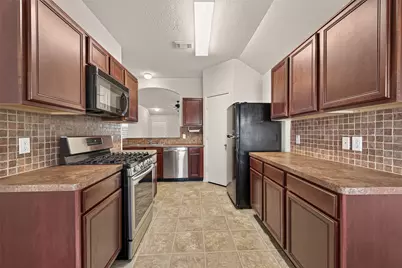 5819 Creektrace Lane, Katy, TX 77449 - Photo 9