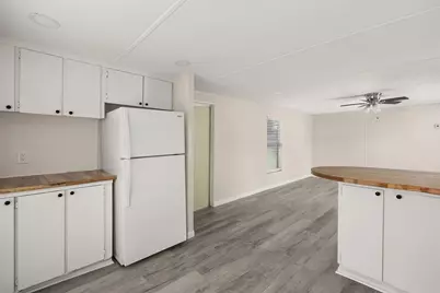 2222 N Austin Avenue #18, Pearland, TX 77581 - Photo 7
