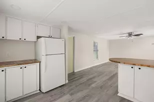 2222 N Austin Ave, Pearland, TX 77581 - Photo 7