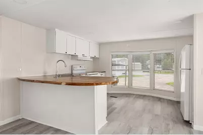 2222 N Austin Avenue #18, Pearland, TX 77581 - Photo 5