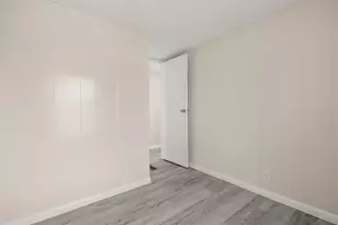 2222 N Austin Ave, Pearland, TX 77581 - Photo 13