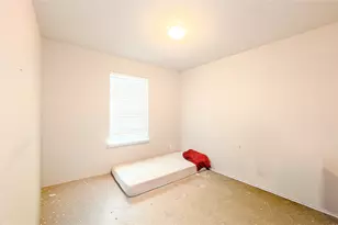 8522 Sacred Lotus Ln, Rosharon, TX 77583 - Photo 5