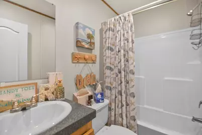 106 N 3rd Street, Highlands, TX 77562 - Photo 15