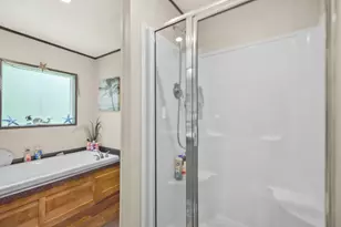 106 N 3rd St, Highlands, TX 77562 - Photo 13