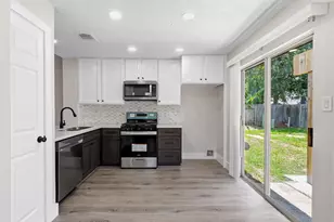 3535 Nutwood Ln, Spring, TX 77389 - Photo 9