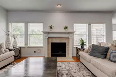 11930 Gardner Park Ln Lane, Sugar Land, TX 77498 - Photo 17