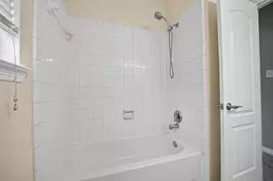 26106 Cypresswood Dr, Spring, TX 77373 - Photo 15