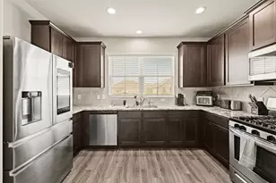 13214 Lanrin Park Ln, Houston, TX 77044 - Photo 9