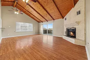 10818 Highpoint Ln, Montgomery, TX 77356 - Photo 5