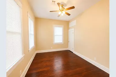 3307 Ave R #Front, Galveston, TX 77550 - Photo 9