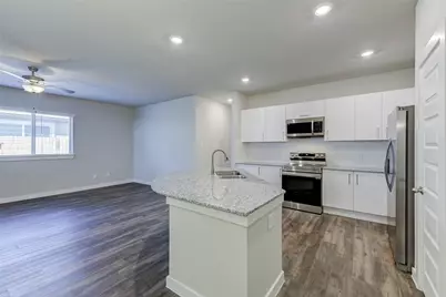 9848 Grosbeak, Magnolia, TX 77354 - Photo 15