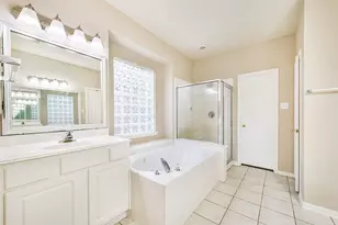 1122 Sussex Trail, Pearland, TX 77584 - Photo 19