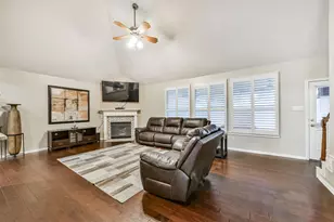 1122 Sussex Trail, Pearland, TX 77584 - Photo 9