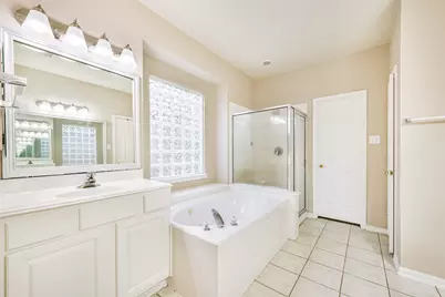 1122 Sussex Trail, Pearland, TX 77584 - Photo 19