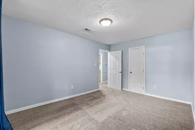 5207 Longshadow Drive, Dickinson, TX 77539 - Photo 31