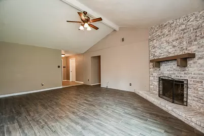 727 Red Rock Canyon Drive, Katy, TX 77450 - Photo 5