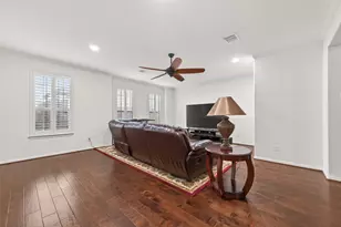 8102 Stoneyway Dr, Houston, TX 77040 - Photo 13