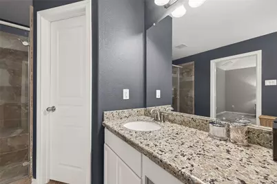 8102 Stoneyway Drive, Houston, TX 77040 - Photo 39