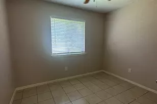 1222 Ravenscourt Dr, Sugar Land, TX 77498 - Photo 17