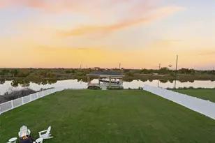 3900 Galleon, Galveston, TX 77554 - Photo 39