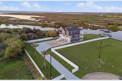 3900 Galleon, Galveston, TX 77554 - Photo 43