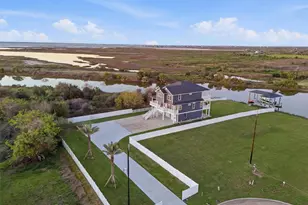 3900 Galleon, Galveston, TX 77554 - Photo 43